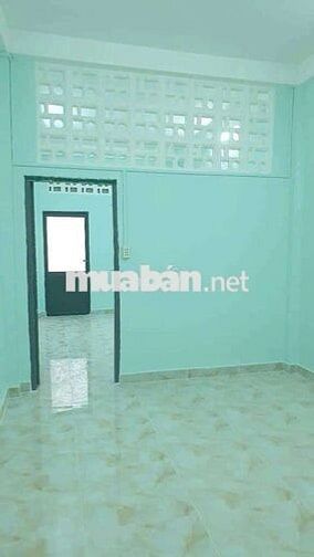 nhà sạch sẻ mới sữa lại mới 3 phòng ngủ rẻ bèo 