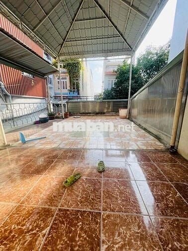 Bán nhà Q7, Phú Thuận, DT 108m2, nhỉnh 7 tỷ, gần KDC Nam Long