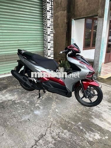 Honda Air Blade 4val 2024 bán trả góp