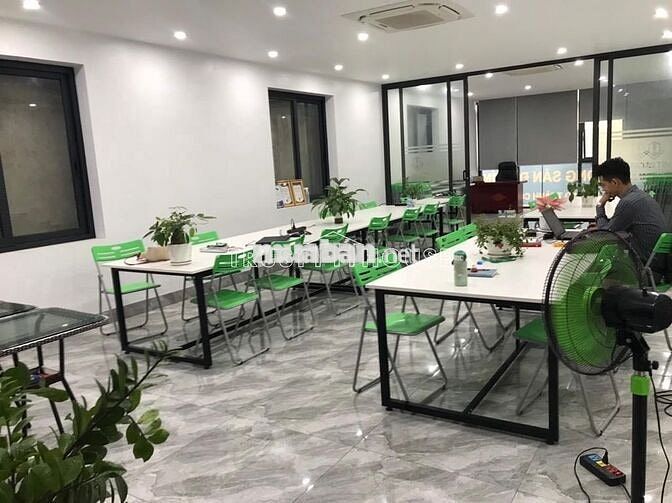 🏢NHÀ CHO THUÊ MẶT TIỀN TÂN HƯƠNG * 8X18M * HẦM TRỆT 3 LẦU * SÀN ĐẸP💯 