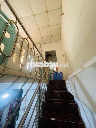 Bán nhà Q7, Phú Thuận, DT 108m2, nhỉnh 7 tỷ, gần KDC Nam Long