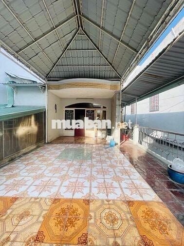 Bán nhà Q7, Phú Thuận, DT 108m2, nhỉnh 7 tỷ, gần KDC Nam Long