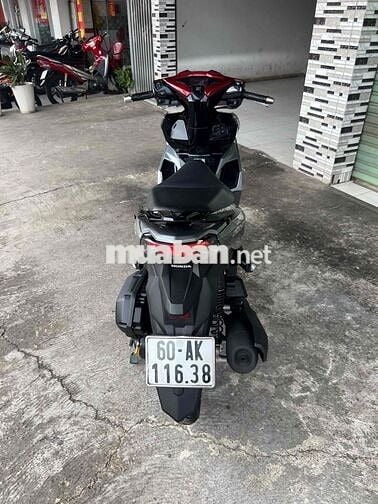Honda Air Blade 4val 2024 bán trả góp