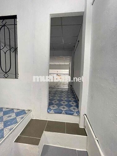 Cho thuê nhà 1 trệt,gác lửng 2n, 1wc đường dương văn dương