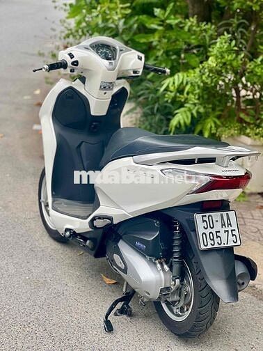 Honda Lead 4val 2025 Ngay chủ kí giấy