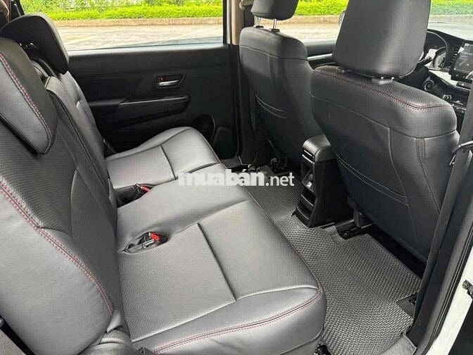 Suzuki XL7 2022 Trắng Tự động 92000 km