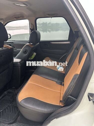 Ford Escape 2012 Trắng 150.000 km