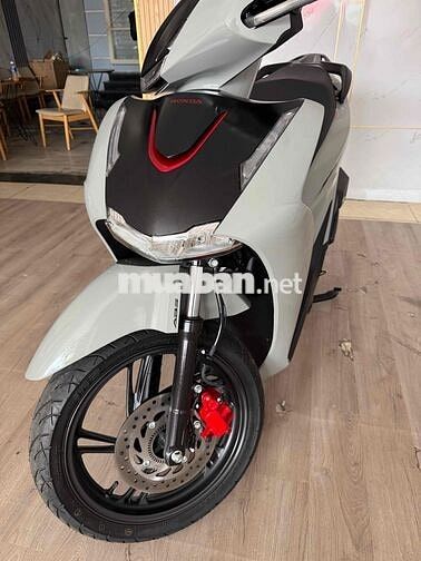 Honda SH 125i ABS 2026 Xám 89 km
