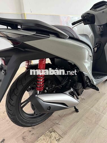 Honda SH 125i ABS 2026 Xám 89 km
