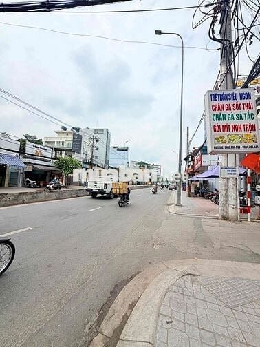 Cho thuê nhà Hẻm xe tải Hà Huy Giáp giá tốt