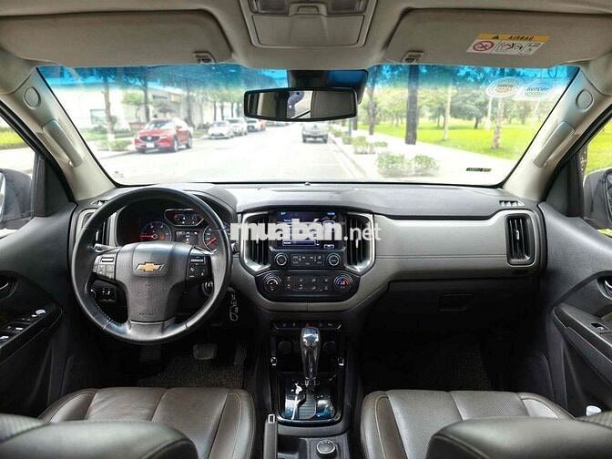 Chevrolet Trailblazer LTZ 2019 80000 km Đen 7 chỗ
