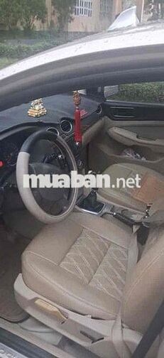 Ford Focus 2009 Bạc