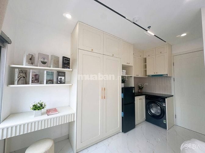 Bán Nhà Dòng Tiền, Ô Tô Đỗ Cửa, Hoàng Văn Thái 98m, 7 tầng, 33.9 tỷ
