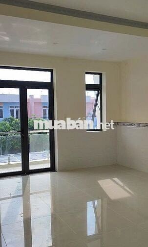 Cho thuê nhà nguyên căn 2 tầng mới xây Khu Long Hưng, Biên Hòa