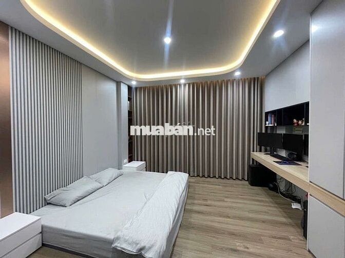Cho thuê nhà Yên Phụ 45m² 5 tầng mới đẹp Full nội thất Ngõ rộng thoáng