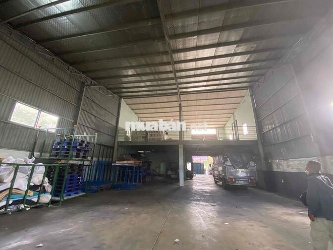 cho thuê kho xưởng 600m2 trần cao 8m giá mềm