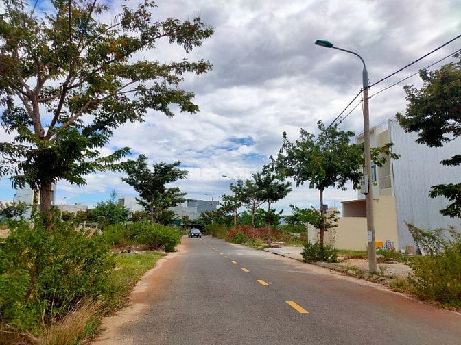 🔥 BÁN ĐẤT NAM LONG 100M² – GẦN SÂN BÓNG NAM HÒA XUÂN-4.95