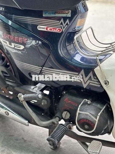 Honda Cub 50cc bánh mâm màu xanh 2019