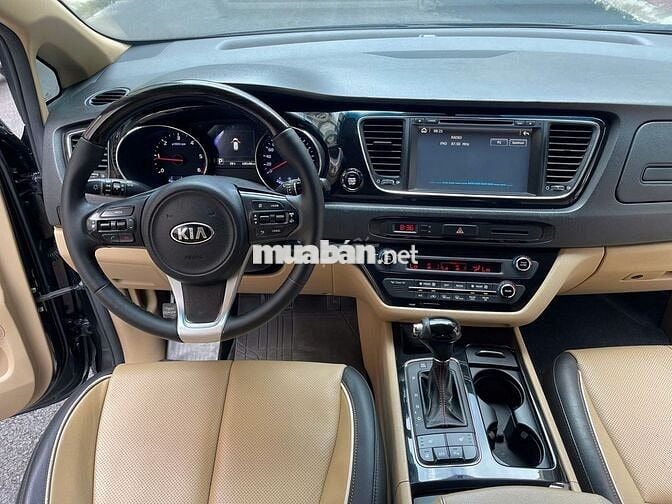 Kia Sedona 2016 Full Dầu 7 chỗ Đen