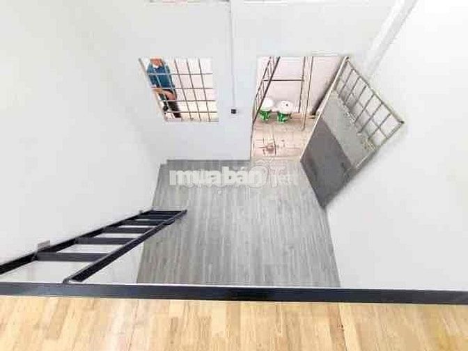 PHÒNG TRỌ GIÁ RẺ SÁT QUẬN 10 -CÓ CỬA SỔ TRỜI - NHÀ MỚI -LÝ THƯỜNG KIỆT