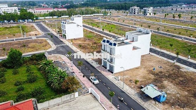 Đất nền giá chỉ từ 890 triệu, diện tích 5x20m, sổ hồng riêng từng nền