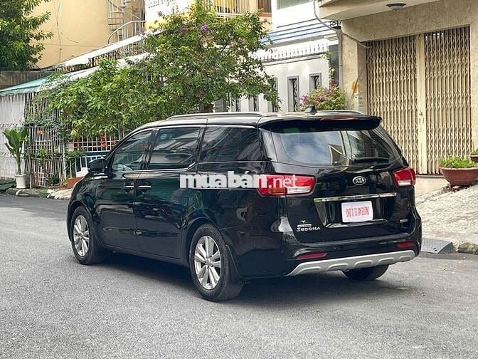 Kia Sedona 2016 Full Dầu 7 chỗ Đen