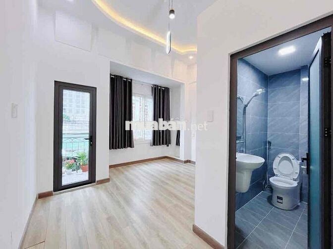 Bán nhà Q7, Phú Thuận, DTSD 60m2, giá 3 tỷ9, kề bên Phú Mỹ Hưng