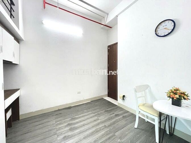 GÁC XÉP FULL ĐỒ BAN CÔNG THOÁNG NGAY CUỐI ĐƯỜNG CHIẾN THẮNG VĂN QUÁN