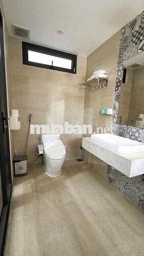 NHÀ MẶT TIỀN PHẠM VẤN ĐƯỜNG 7M5 SƠN TRÀ 4 pn,5 wc FULL NỘI THẤT MỚI