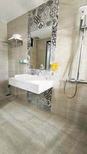 NHÀ MẶT TIỀN PHẠM VẤN ĐƯỜNG 7M5 SƠN TRÀ 4 pn,5 wc FULL NỘI THẤT MỚI