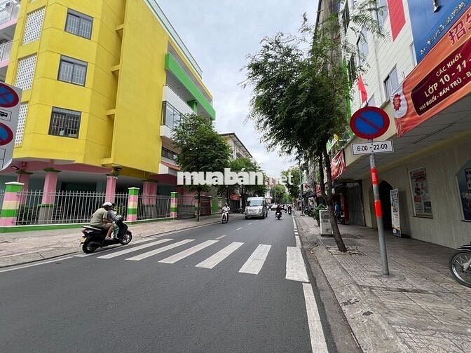 Bán Chung cư Quận 5, 50m2 chỉ 2,6 tỷ 