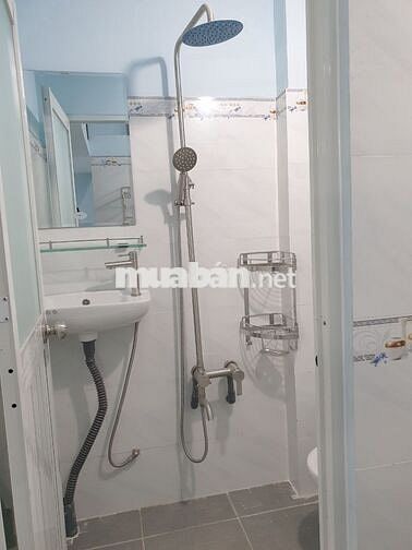 BÁN NHÀ TRỌ 5 PHÒNG, HẺM ĐƯỜNG 6, LINH XUÂN, HCM