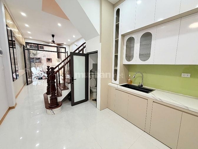 Căn góc 4,5T hai thoáng ngõ 112 Ngọc Khánh thông 84 Ngọc Khánh ngõ 3m