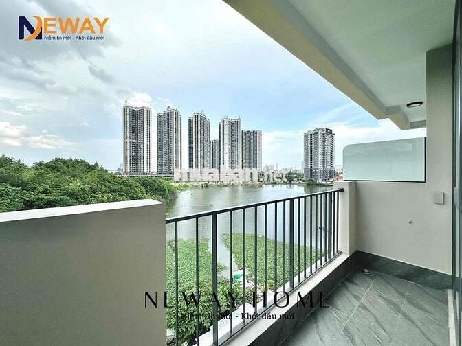 SIÊU PHẨM STUDIO BALCONY VIEW HỒ | SÁT UFM