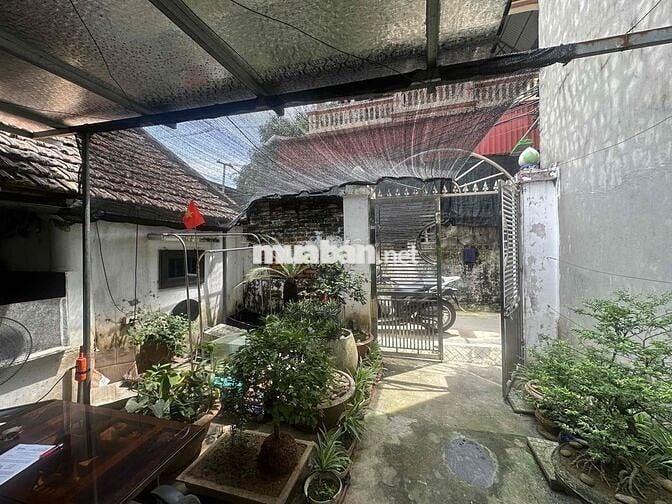 Bán nhanh 82,6m² mặt tiền 9,6m - Sổ đỏ chính chủ - Phường Tây Tựu, HN