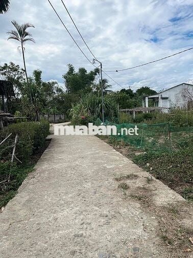 đất thôn xuân diệm điện tiến sát hoà tiến dt 185m giá 750tr