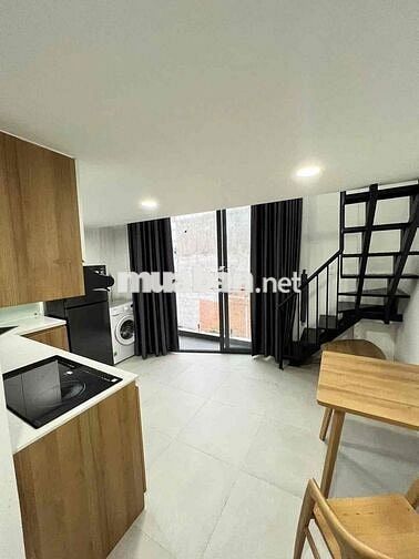 🏡 CHDV Duplex Ban Công – Trung Tâm Quận 7 ✨