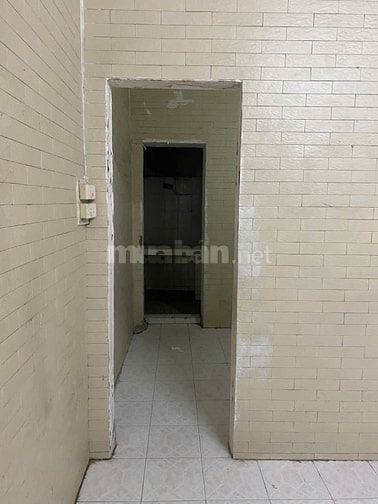 Cho thuê nhà riêng, ô tô, ngõ 89 Lạc Long Quân