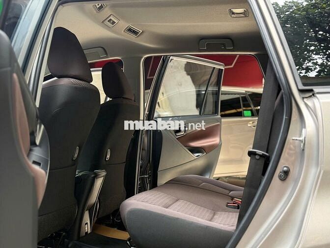 Innova 2.0E 2022- ODO 68.250 km - Giá Còn Giảm