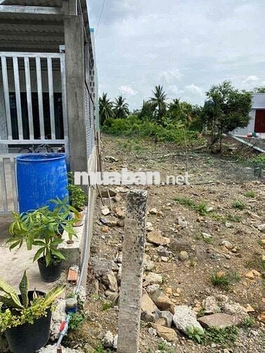 Bán đất H.Bến lức, tỉnh long an ( TTHC Xã thạnh hoà cũ) 3.79 tỷ 1392m2