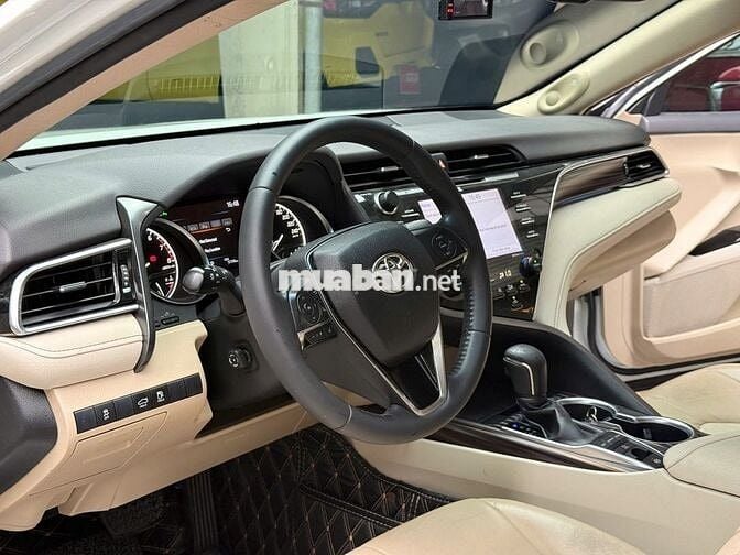 CAMRY 2.5Q 2019 - TRẮNG NGỌC TRAI - HỖ TRỢ BANK