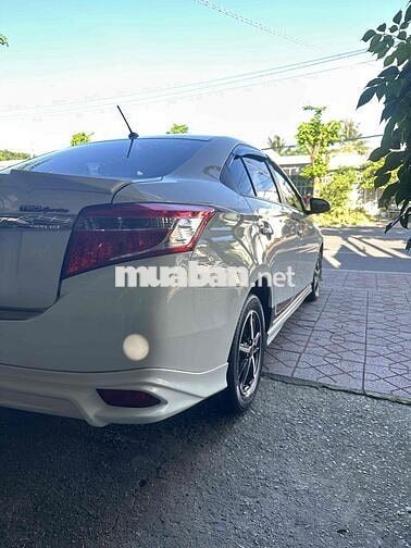 Toyota Vios Trắng 5 chỗ cũ