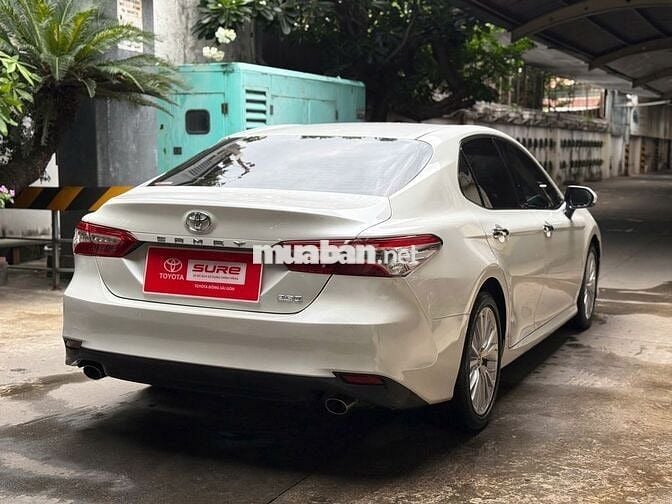 CAMRY 2.5Q 2019 - TRẮNG NGỌC TRAI - HỖ TRỢ BANK