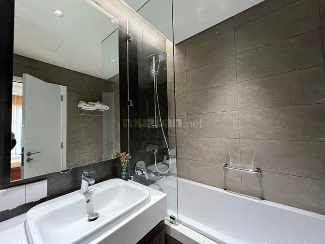 CHO THUÊ CĂN HỘ CAO CẤP GẦN SÂN BAY - DIAMOND CENTERY
