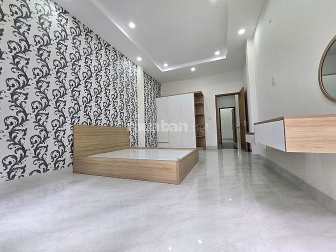 SIÊU PHẨM MỚI-ĐÚc 5 Tầng-HXH Giải Phóng-Tân Bình.DT 3.8x16-nhỉnh 10 TỶ