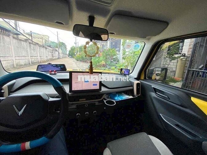 VinFast VF3 Điện Tự động Vàng