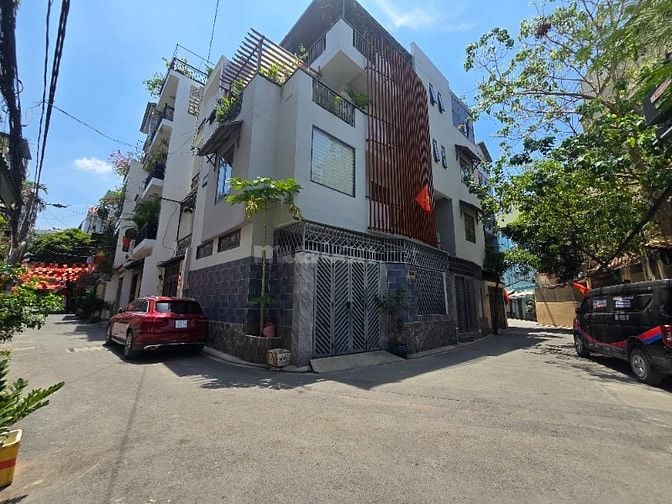 SIÊU PHẨM MỚI-ĐÚc 5 Tầng-HXH Giải Phóng-Tân Bình.DT 3.8x16-nhỉnh 10 TỶ