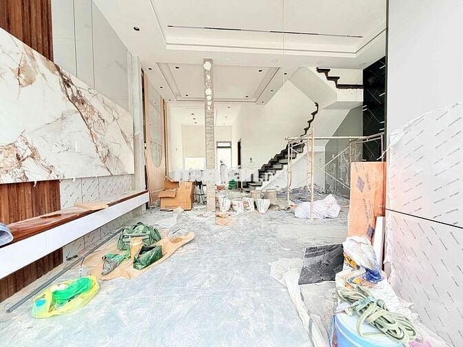 NHÀ XÂY MỚI NGANG 6m THIẾT KẾ MỚI FULL NT