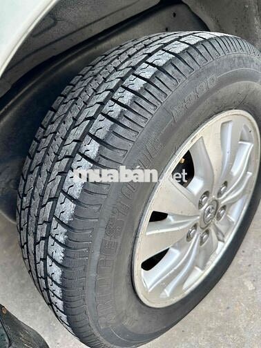 Toyota Innova 2.0G 2009 Số sàn Bạc