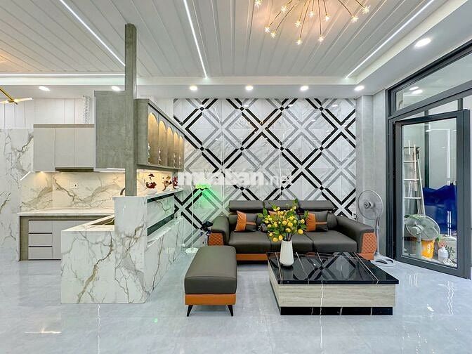 NHÀ ĐẸP 2 TẦNG FULL NỘI THẤT – TRẦN XUÂN SOẠN, QUẬN 7